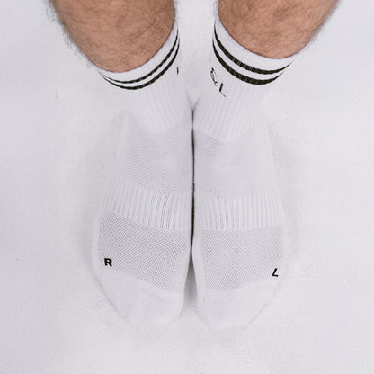 Lars&Leo Laufsocken Herren Weiß – Klassisch & Atmungsaktiv